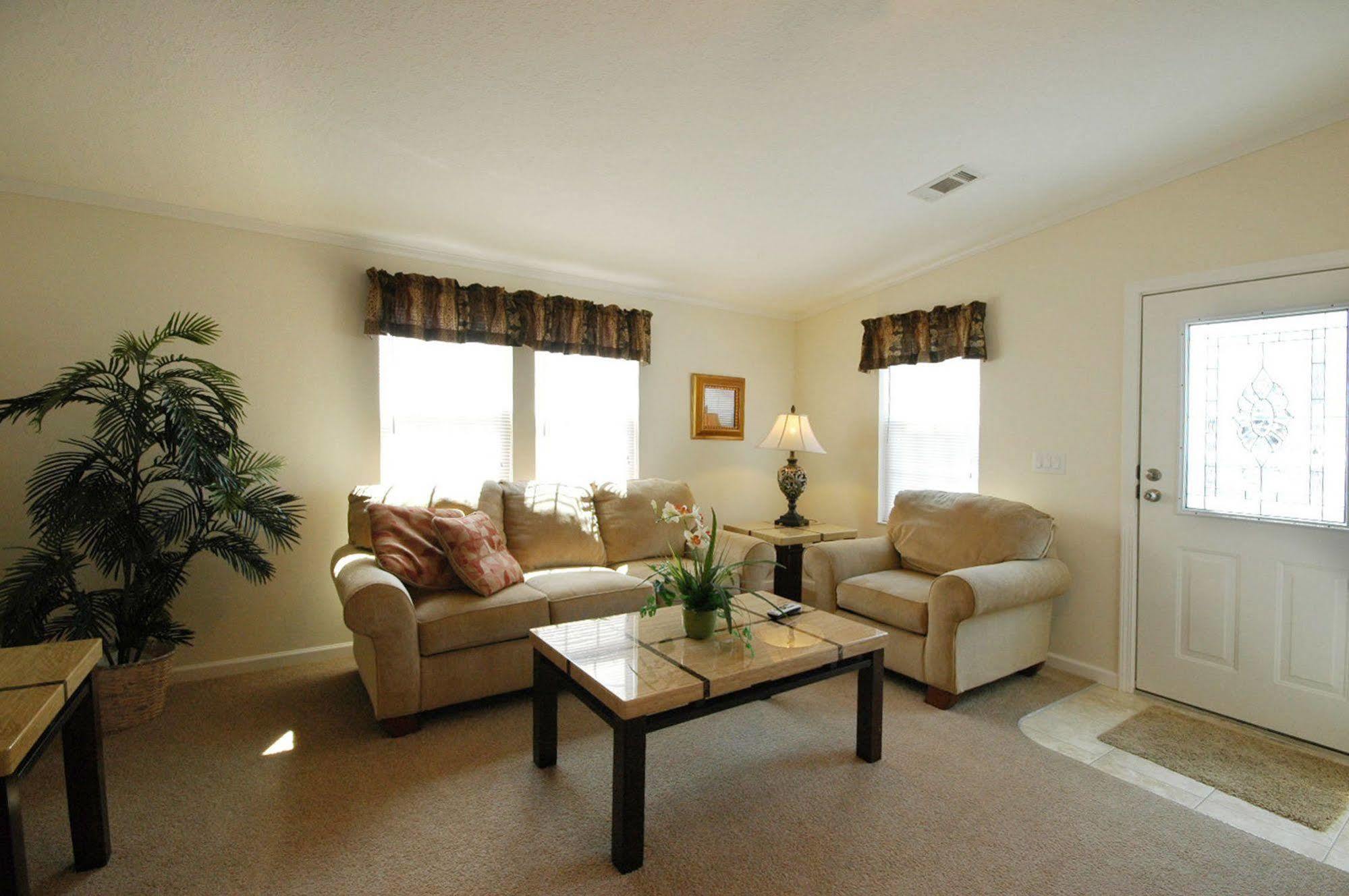 Groves Rv Resort Harlem Heights Exterior photo
